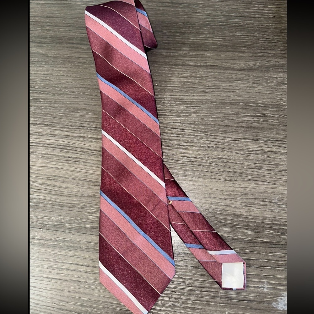 Vtg Wembley Burgundy Blue and white Striped Tie